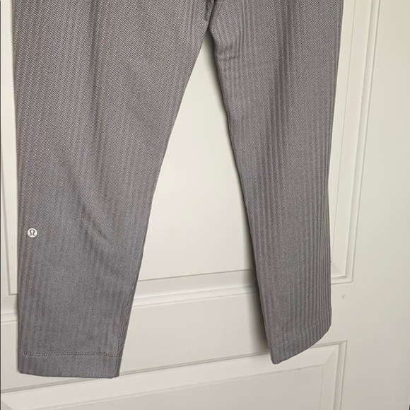 Lululemon ankle pant - Picture 6 of 7